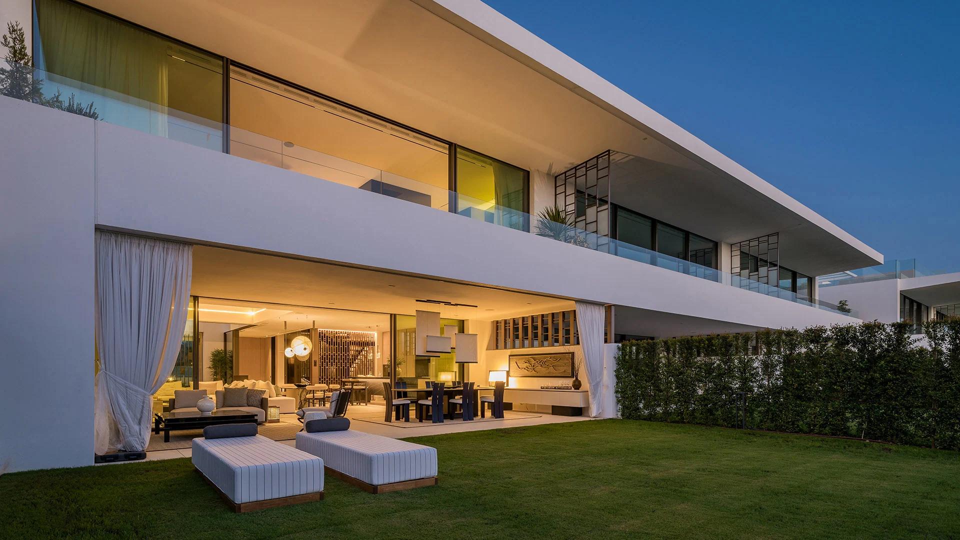 Vilas 12: A Marbella Villa Presented by NCH Dallimore Marbella