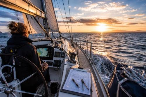 Offshore Mile Building Trips