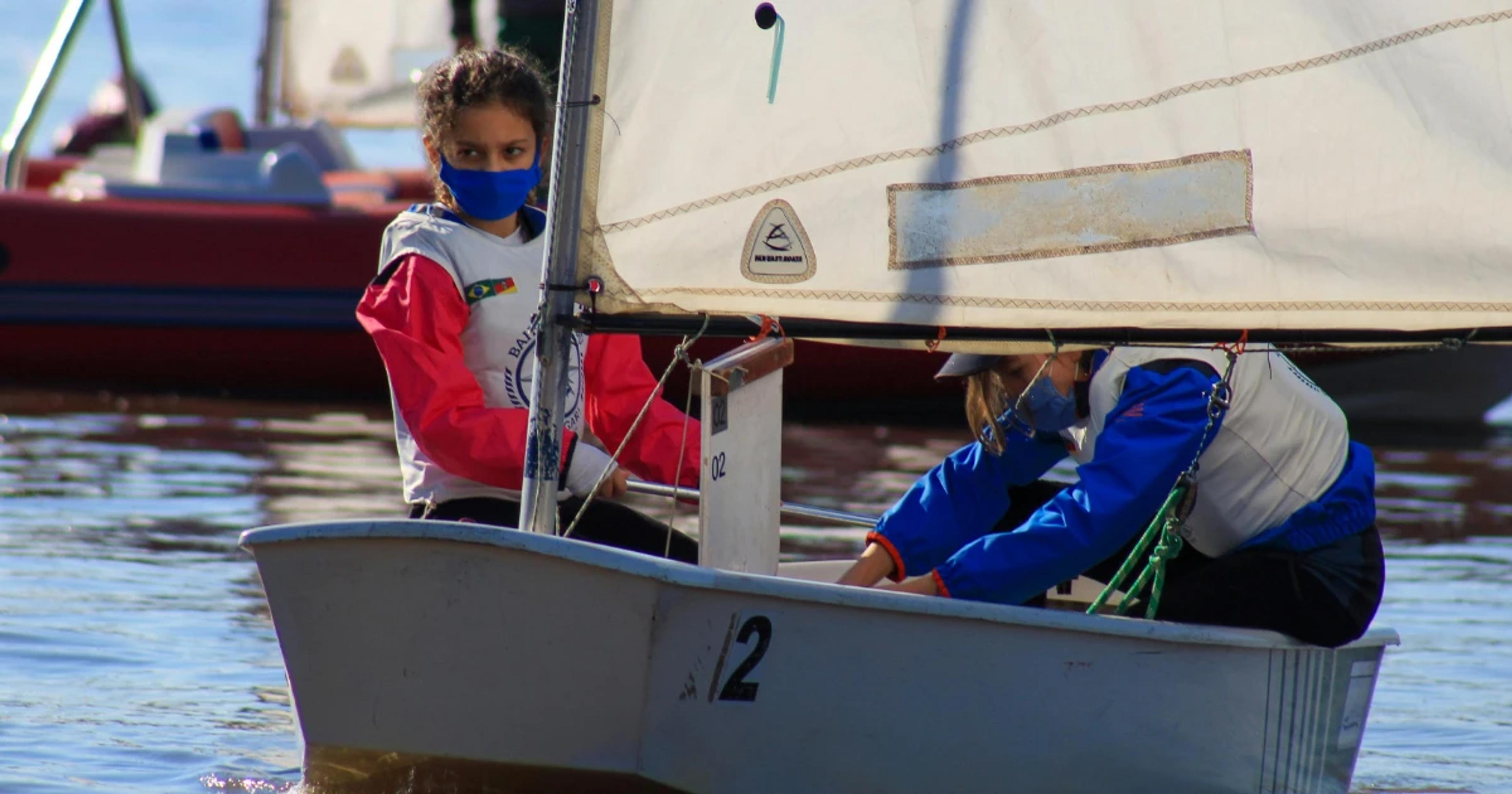 How People Actually Learn to Sail