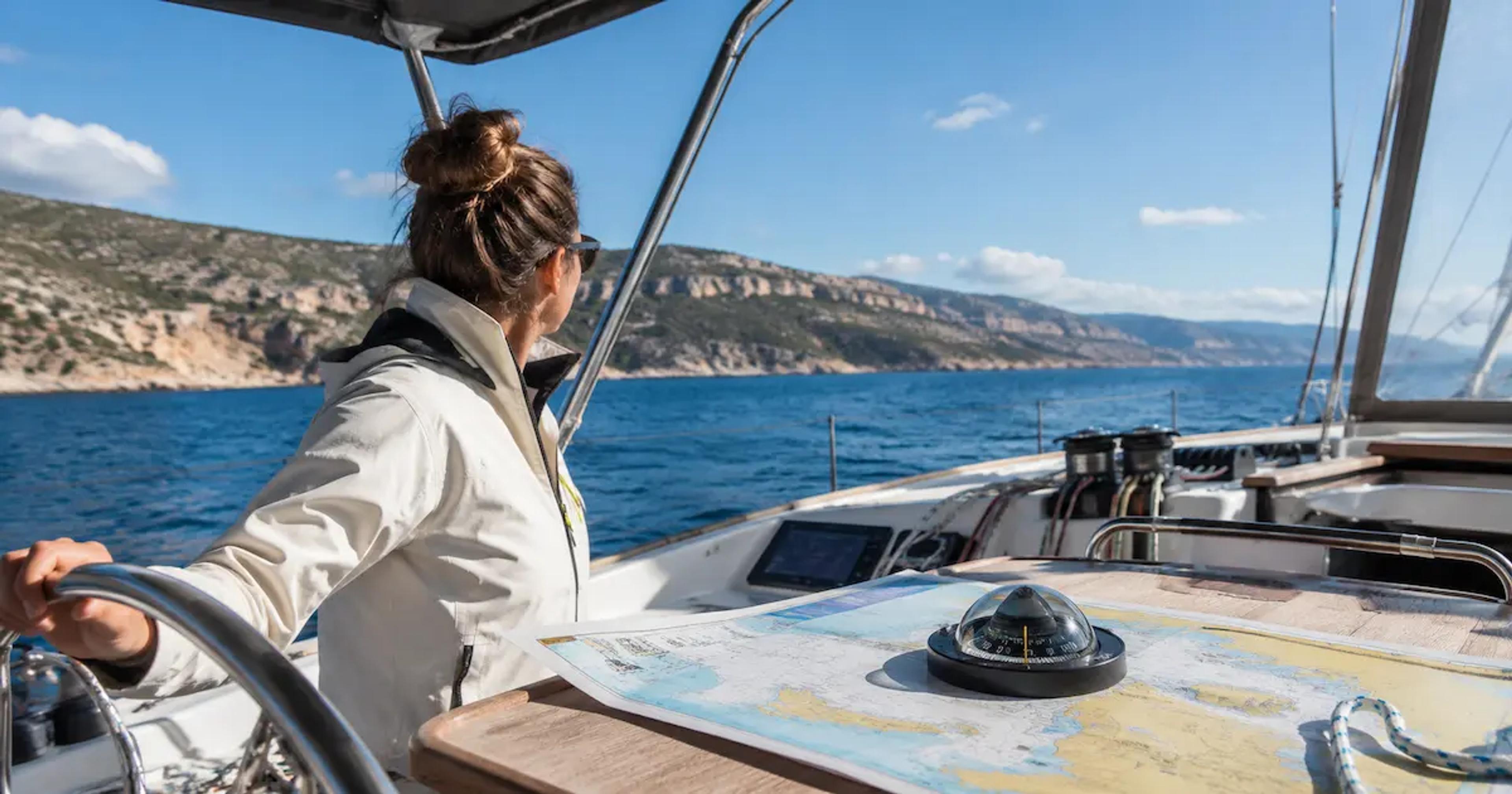 How Sailors Actually Navigate Without Constantly Looking at GPS