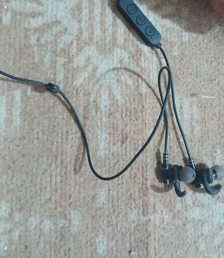 Microsoft Bluetooth Earphones