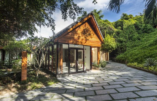 Hòn Tằm Resort - Anh Nha Trang Travel