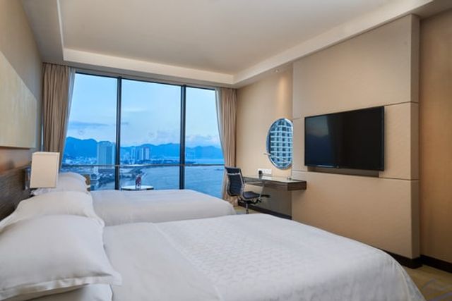 Two-Bedroom Apartment - Twin Bedroom