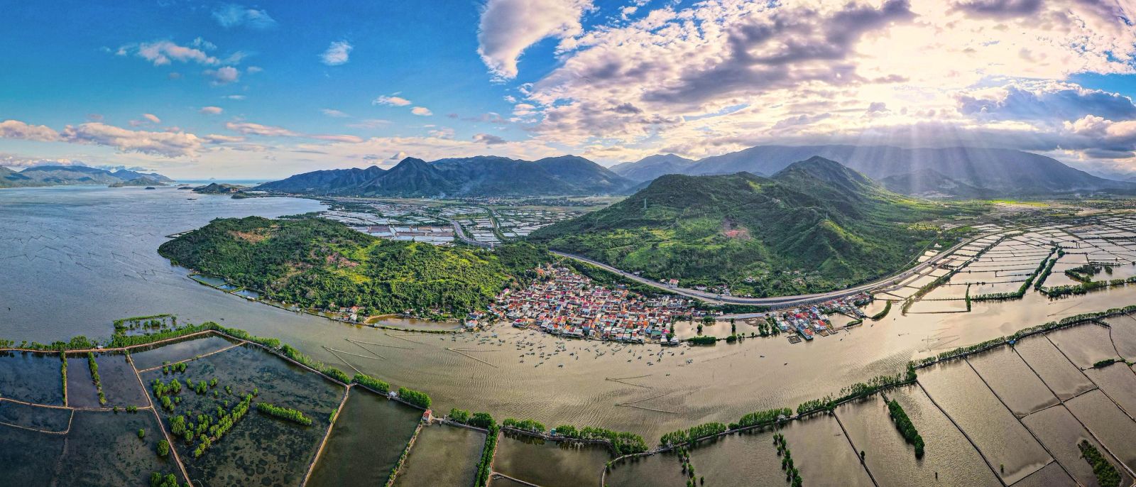 Đầm Nha Phu