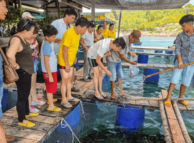 Hòn Miễu - Anh Nha Trang Travel