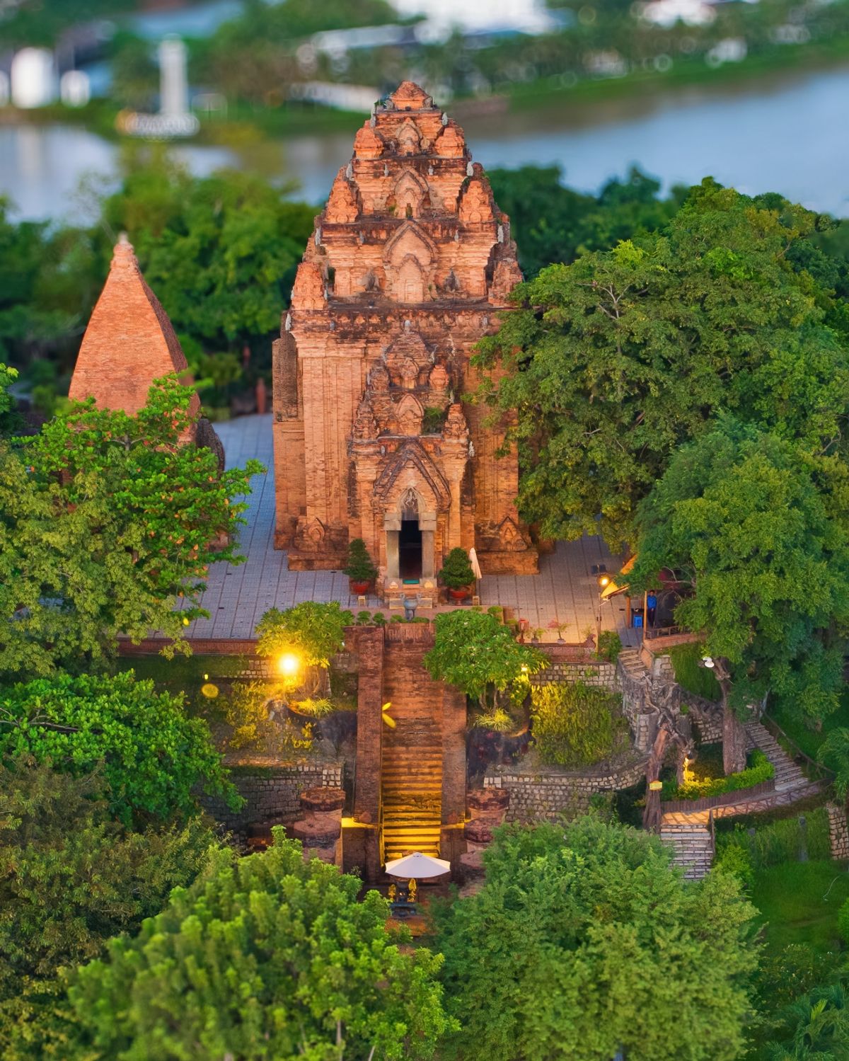 Tháp Bà Ponagar