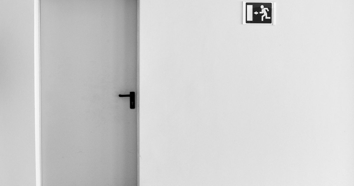How to Answer "Why Are You Leaving" Without Torching Anything — cover image. Photo by Michael Jasmund on Unsplash