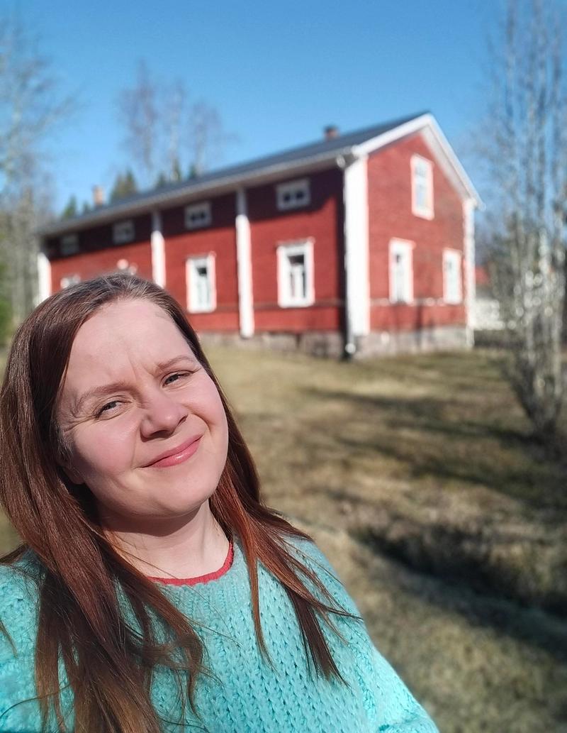 Jonna Taikatie ja Kruunulehto taiteilijakoti