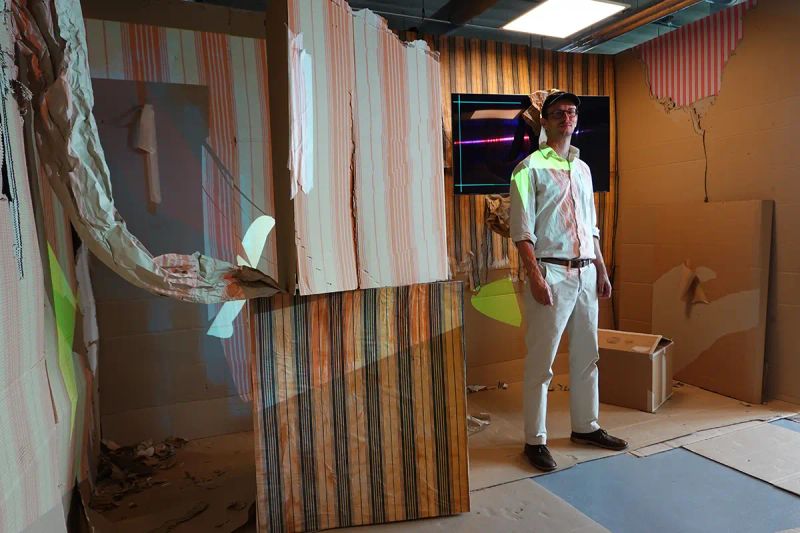 Artwork by Leon Veer