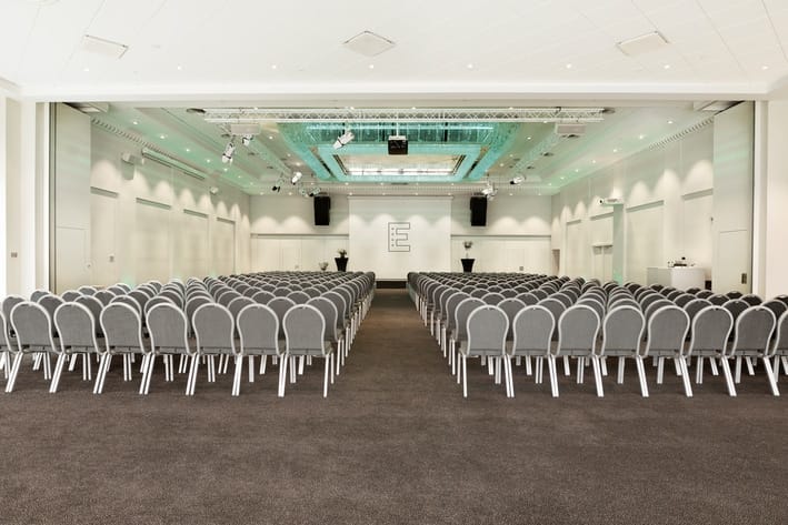 Elite Park Avenue stor konferenslokal