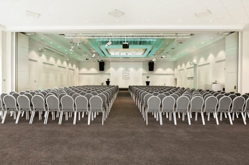 Elite Park Avenue stor konferenslokal