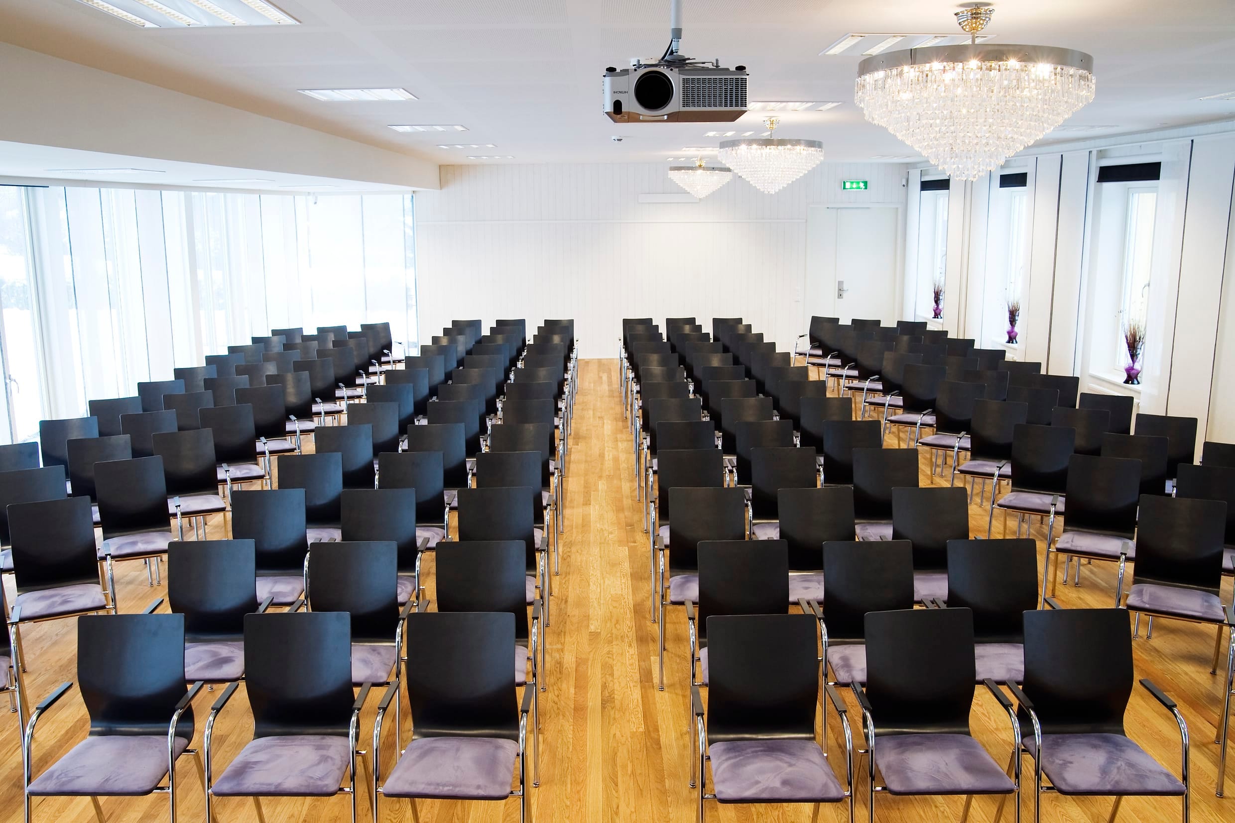 Welcome Hotell Konferenslokal Stallet, biosittning rymlig