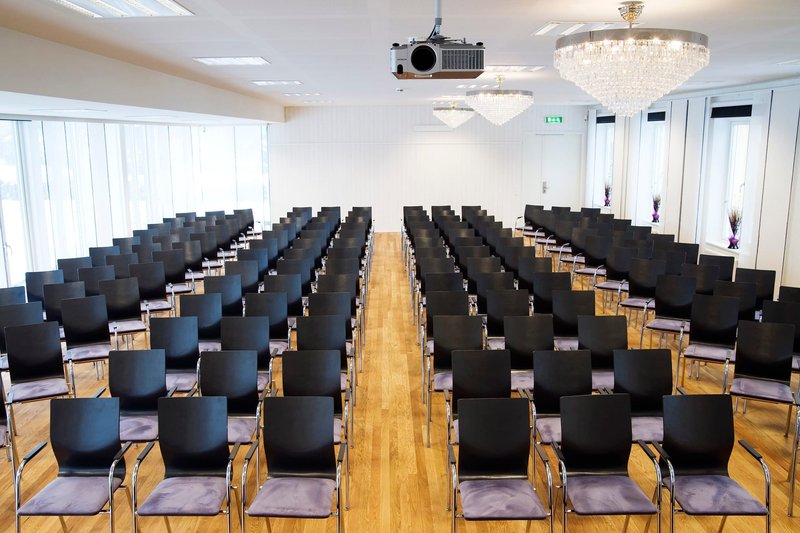 Welcome Hotell Konferenslokal Stallet, biosittning rymlig