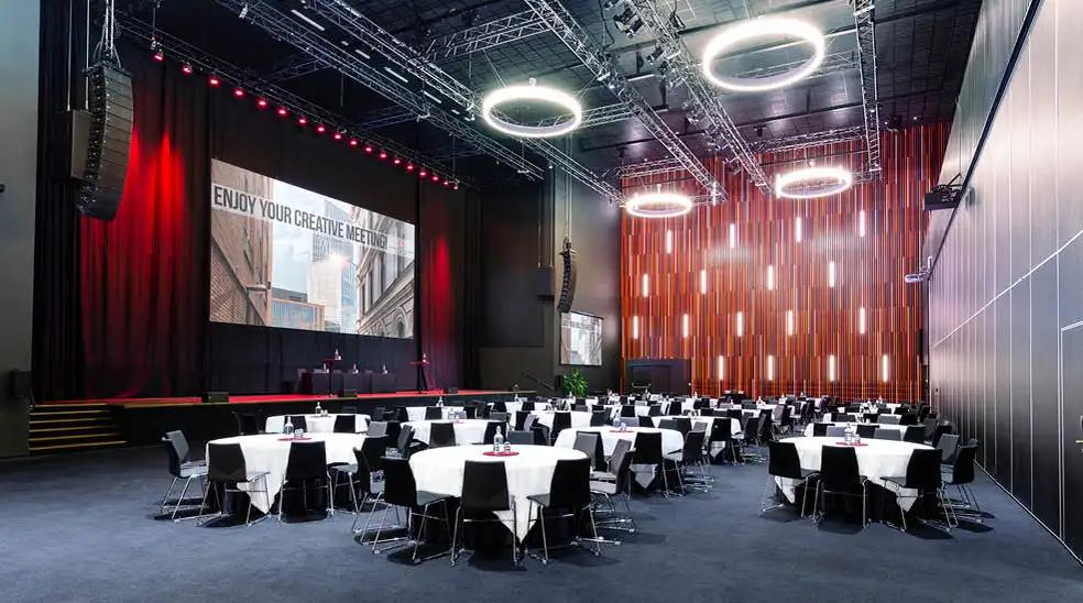 konferens Clarion Hotel Malmö Live - dukat för bankett