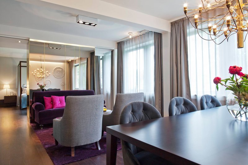 Elite Eden Park Hotel lounge