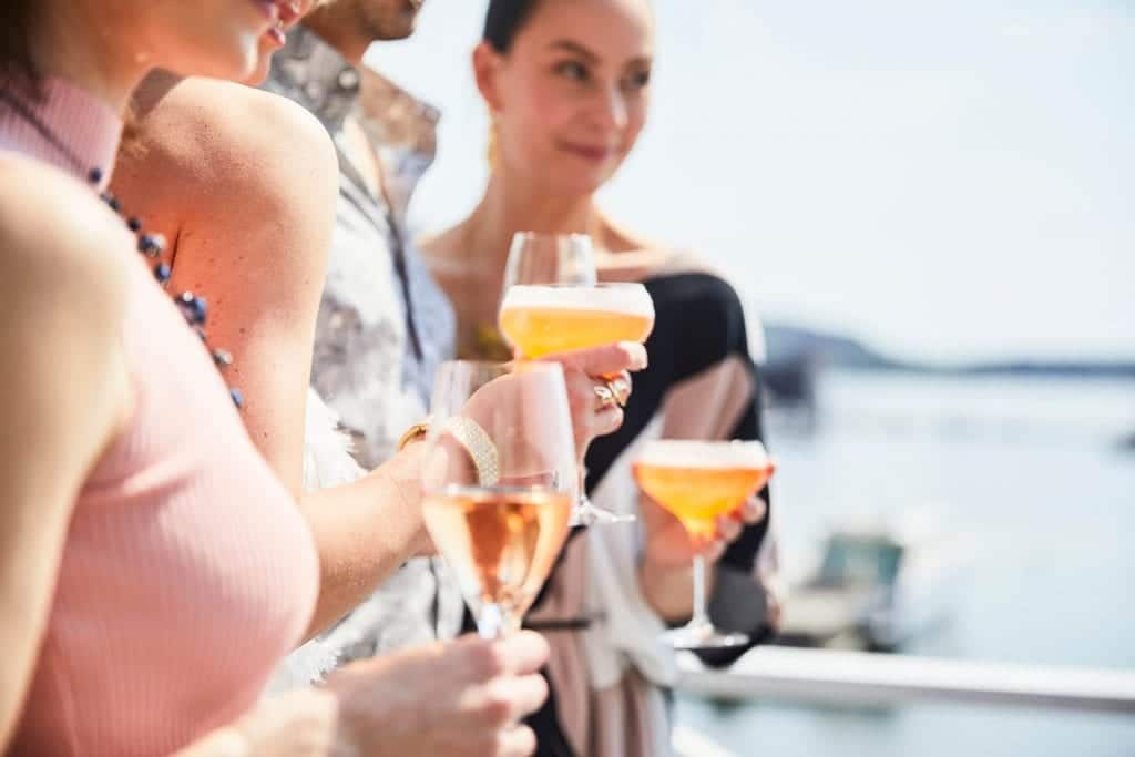 Grand Hotell Saltsjöbaden skål på bryggan