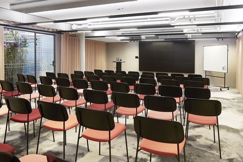 Batteriet Södermalm stora konferenslokalen