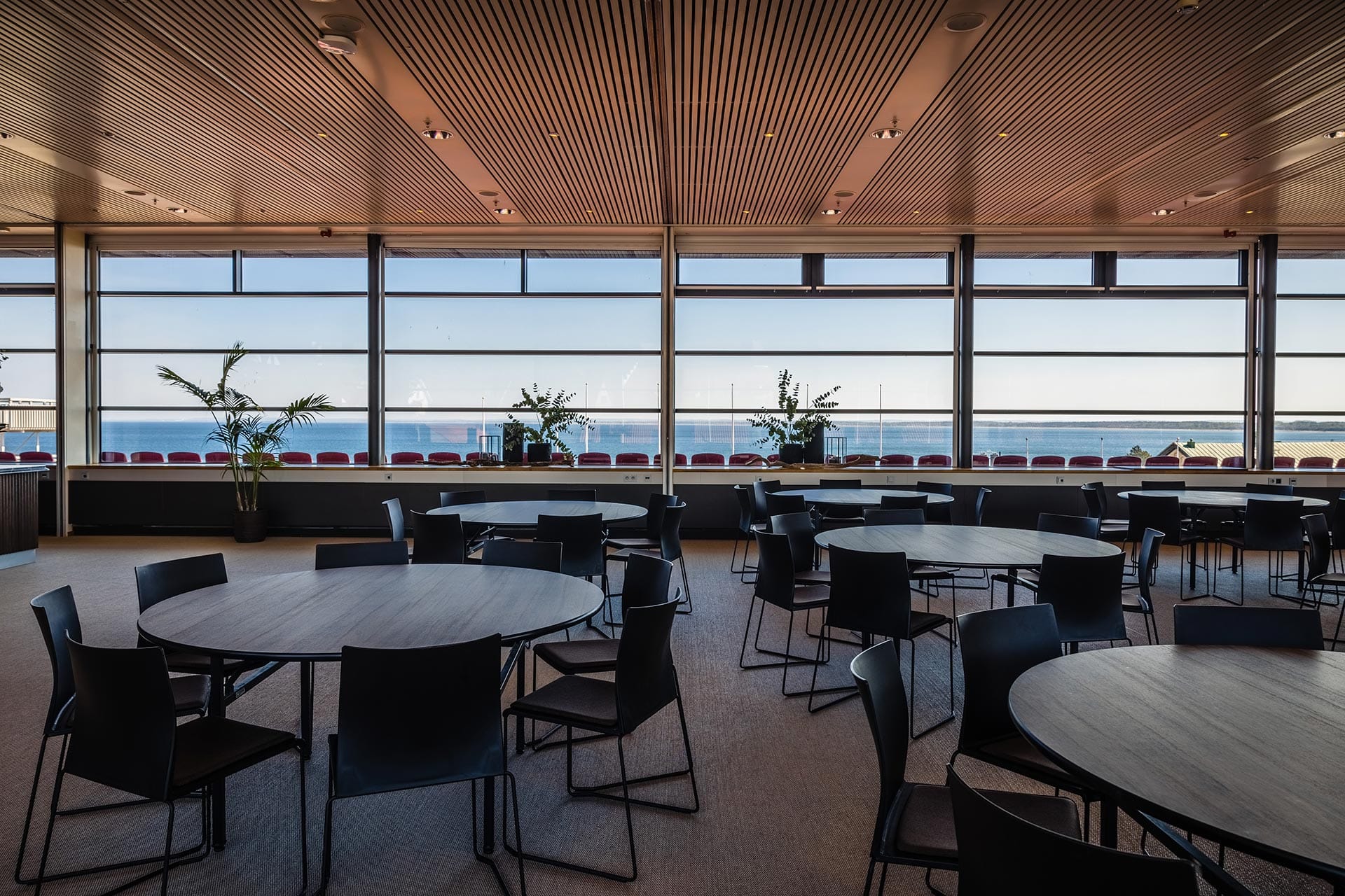 Hotel Skansen restaurang med utsikt