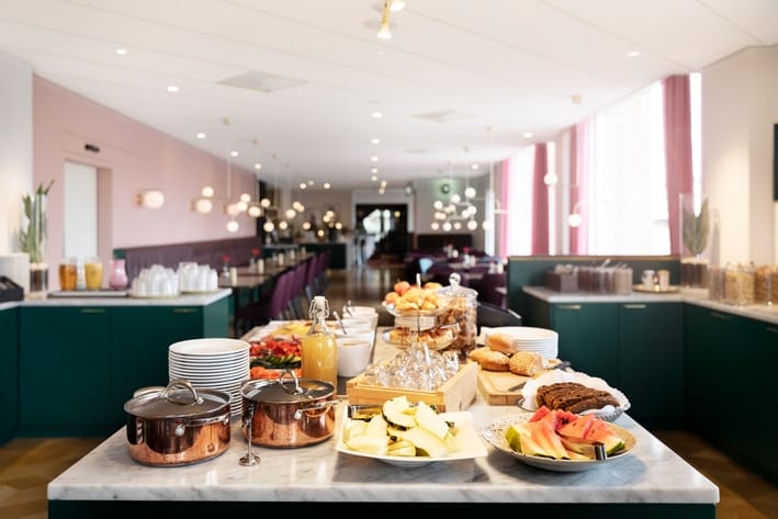 Elite Grand Hotel Norrköping frukostbuffe konferens Östergötland