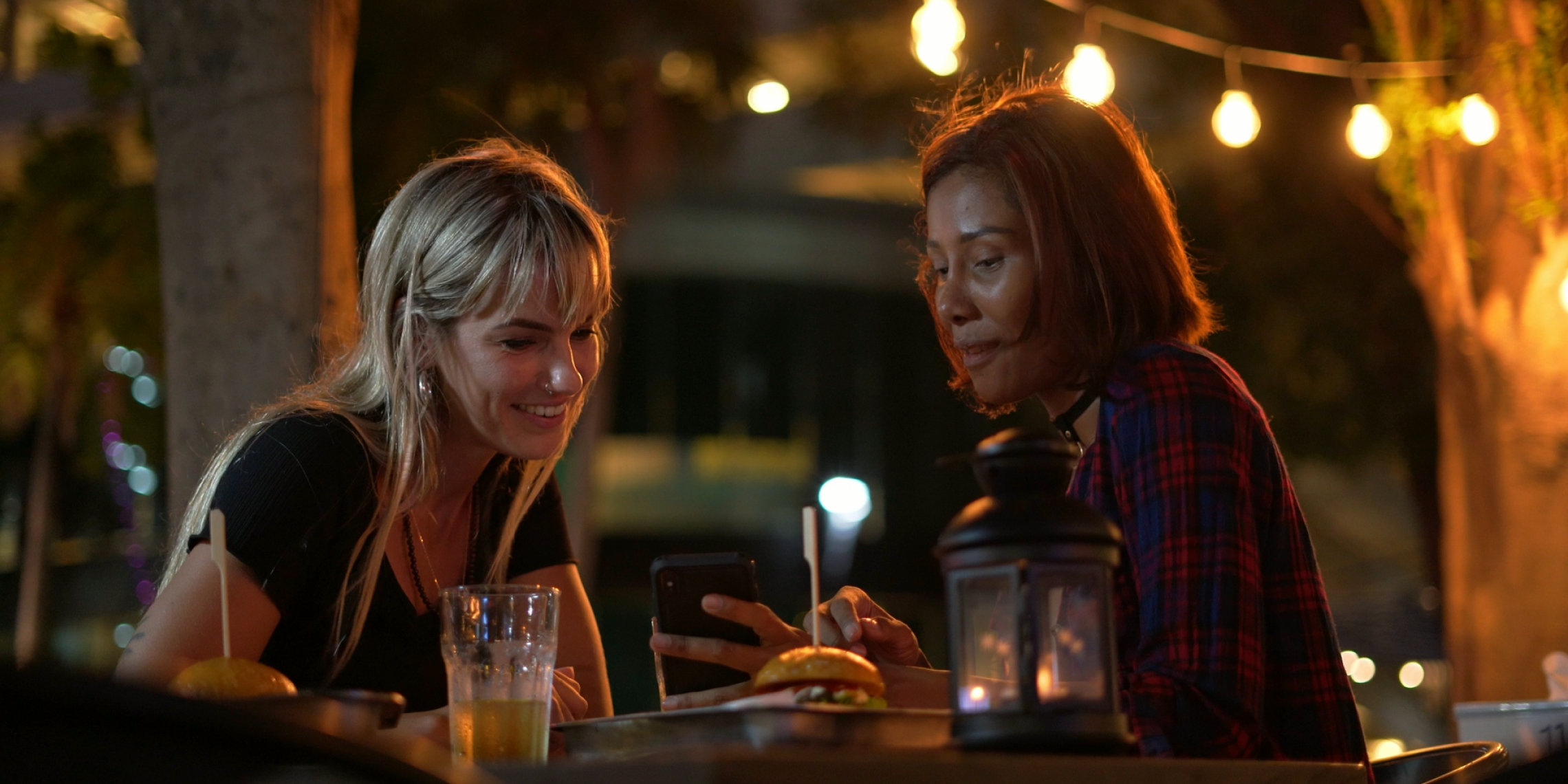 Person looking at the differences between TransUnion vs Equifax