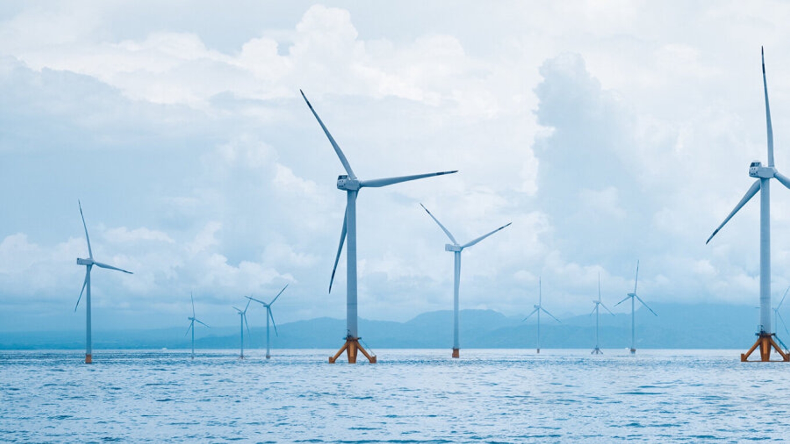 Norway is launching the world's largest floating wind farm - Hywind Tampen - offshore Wind