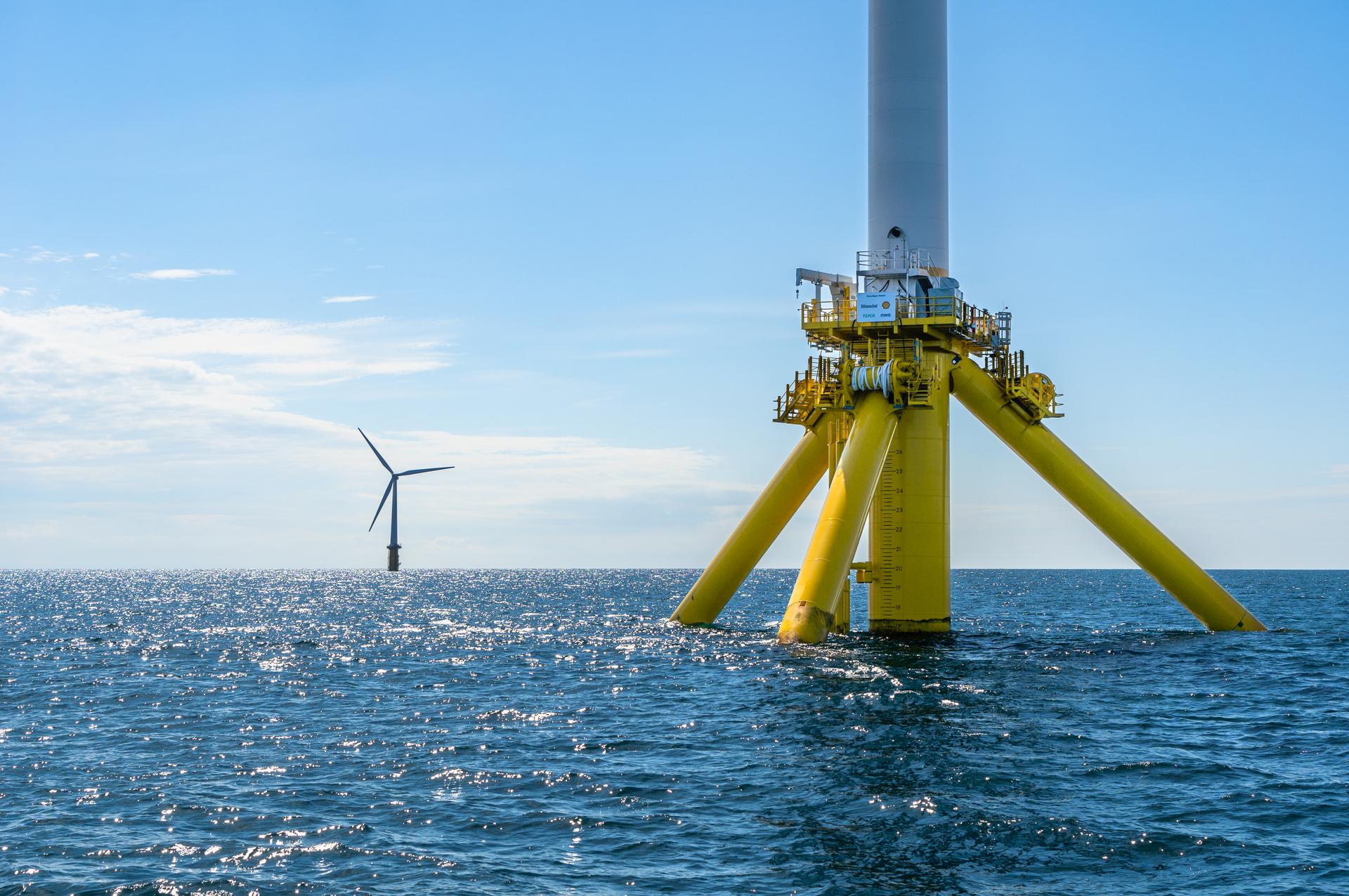 Offshore Wind - Makani’s energy kite in the North Sea.