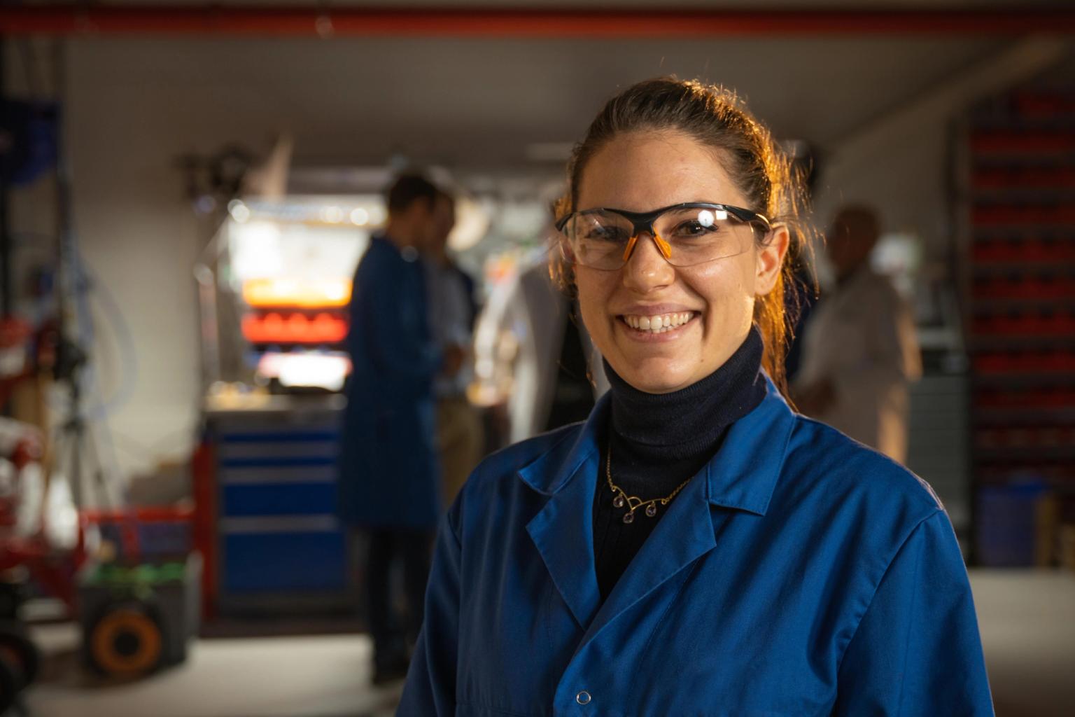 Portrait of a female scientist within the battery industry in Norway.
