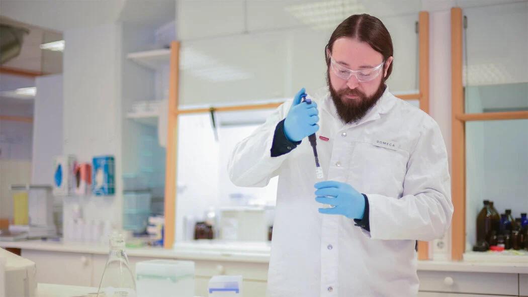 Arctic Bioscience produces highDHA phospholipid extract from