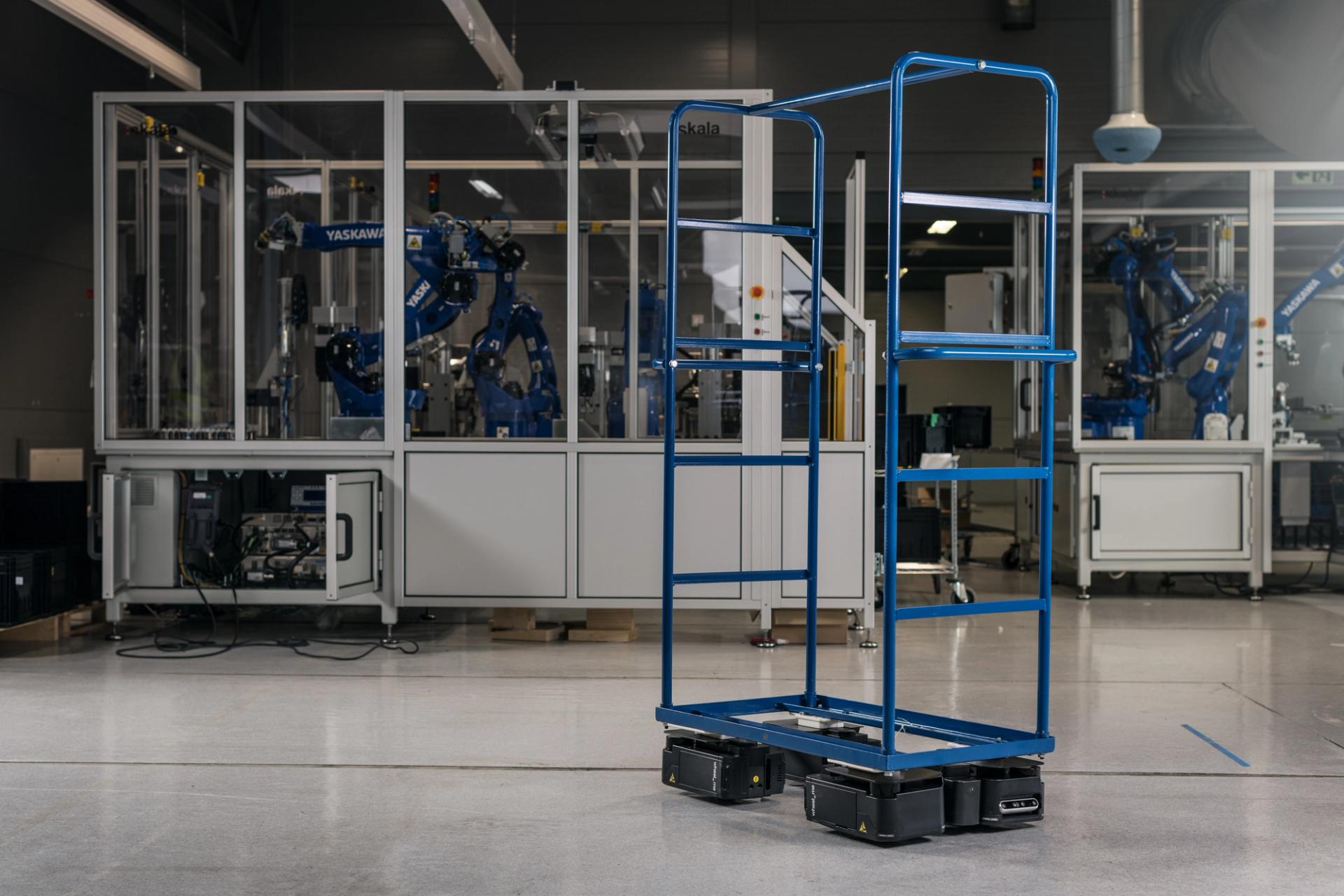 A wheel.me cart in a fabric.