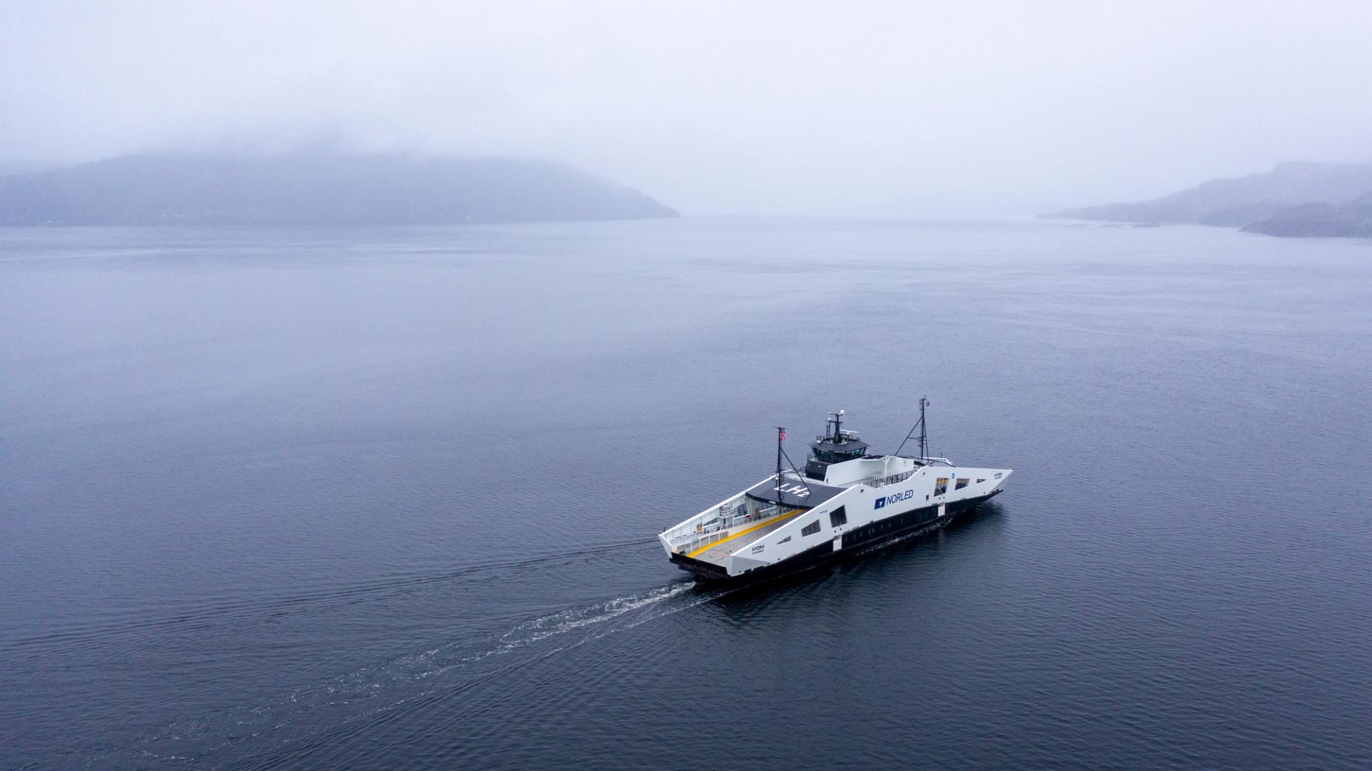 Liquid hydrogen ferry sailing in blue waters