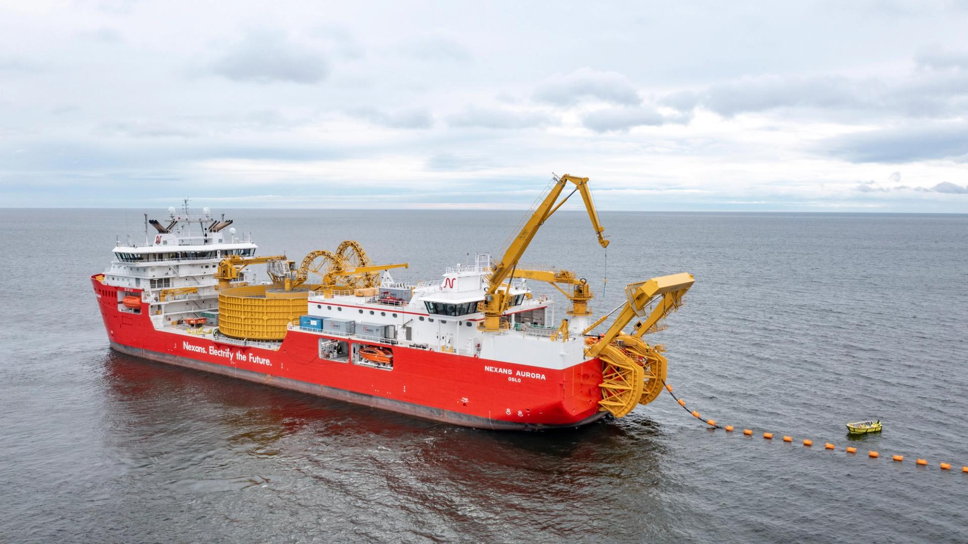 Nexans Aurora ship laying cables in the ocean for a floating offshore wind turbine