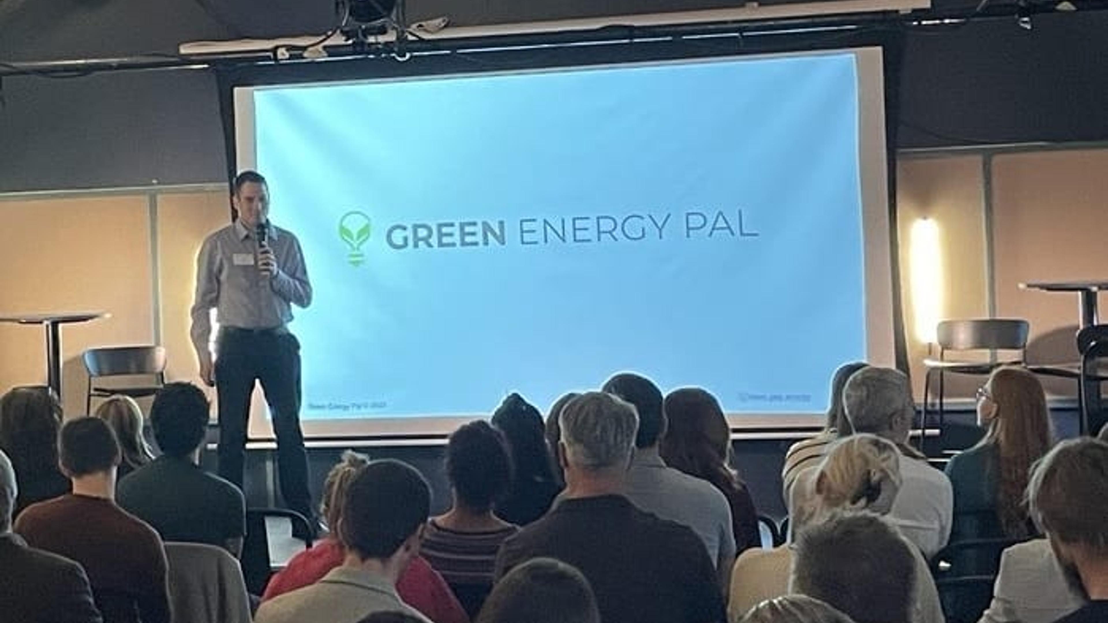Green Energy Pal holding their pitch during the event