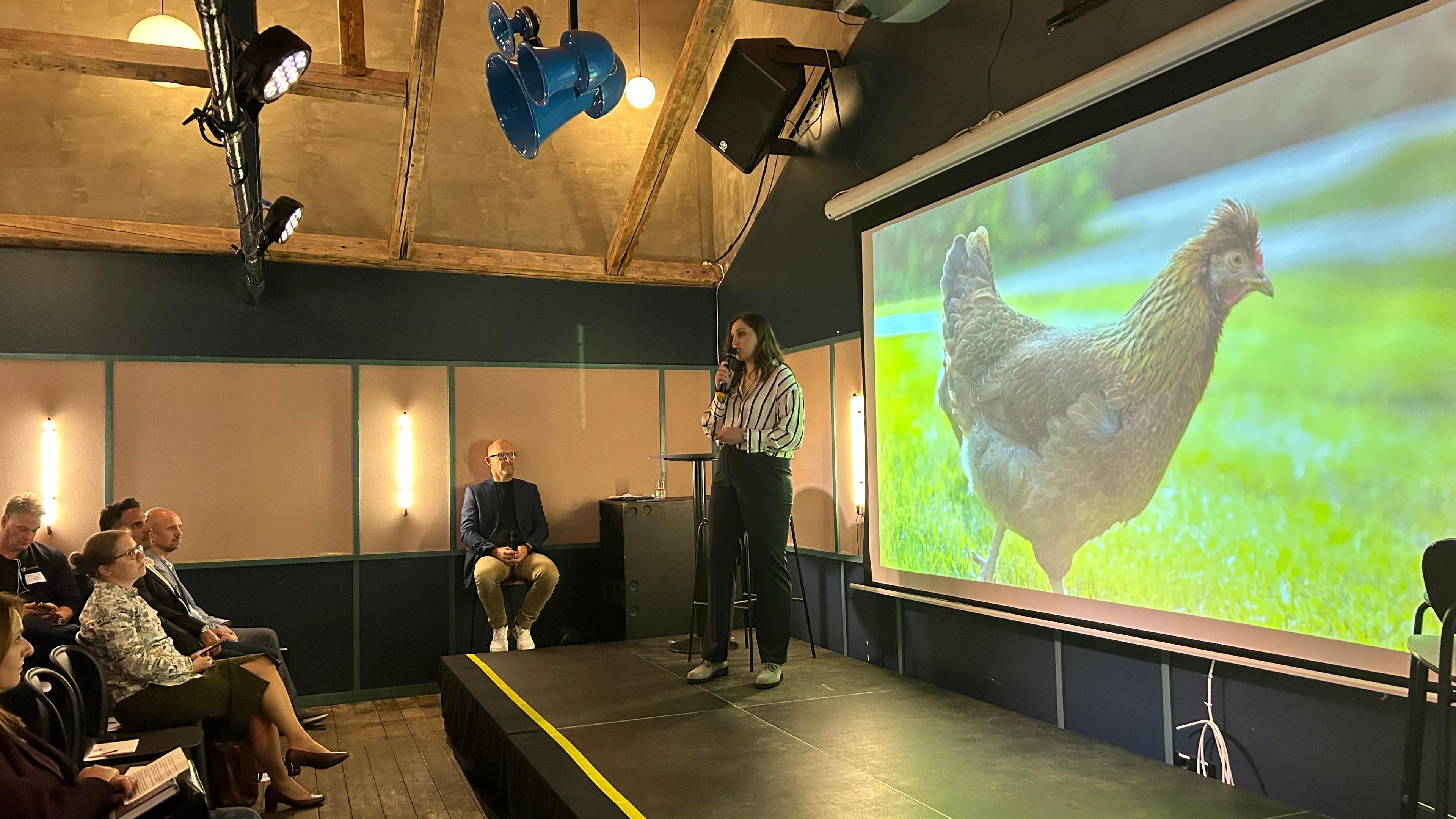 The company FLUFFY pitching at Innovation Norway's Oslo Innovation Week