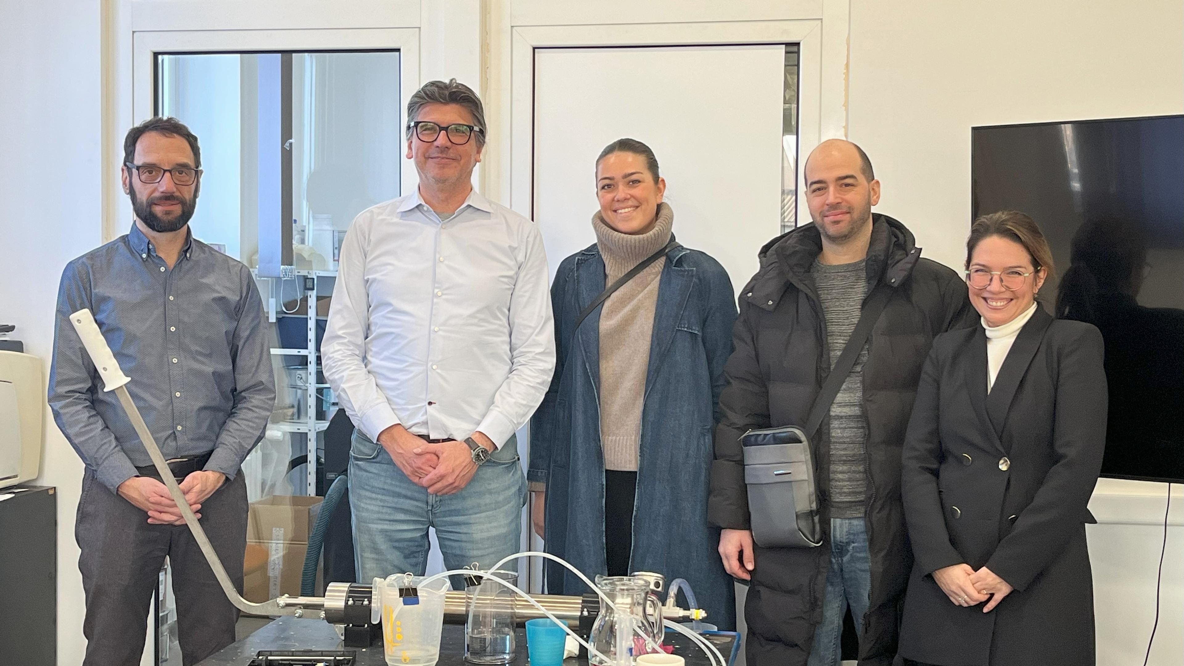 Group picture from IZIT project visit