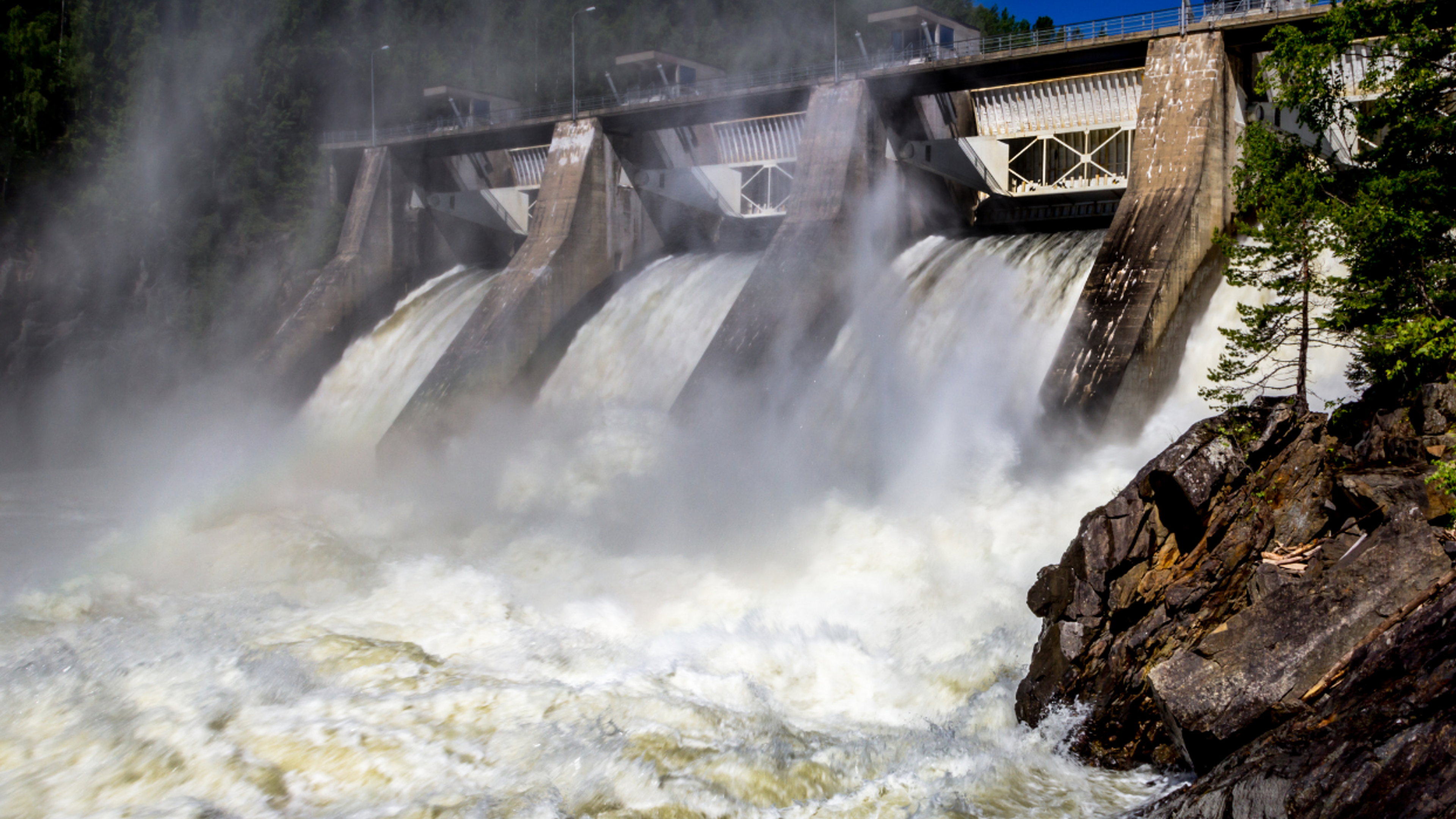 Dam hypropower plant