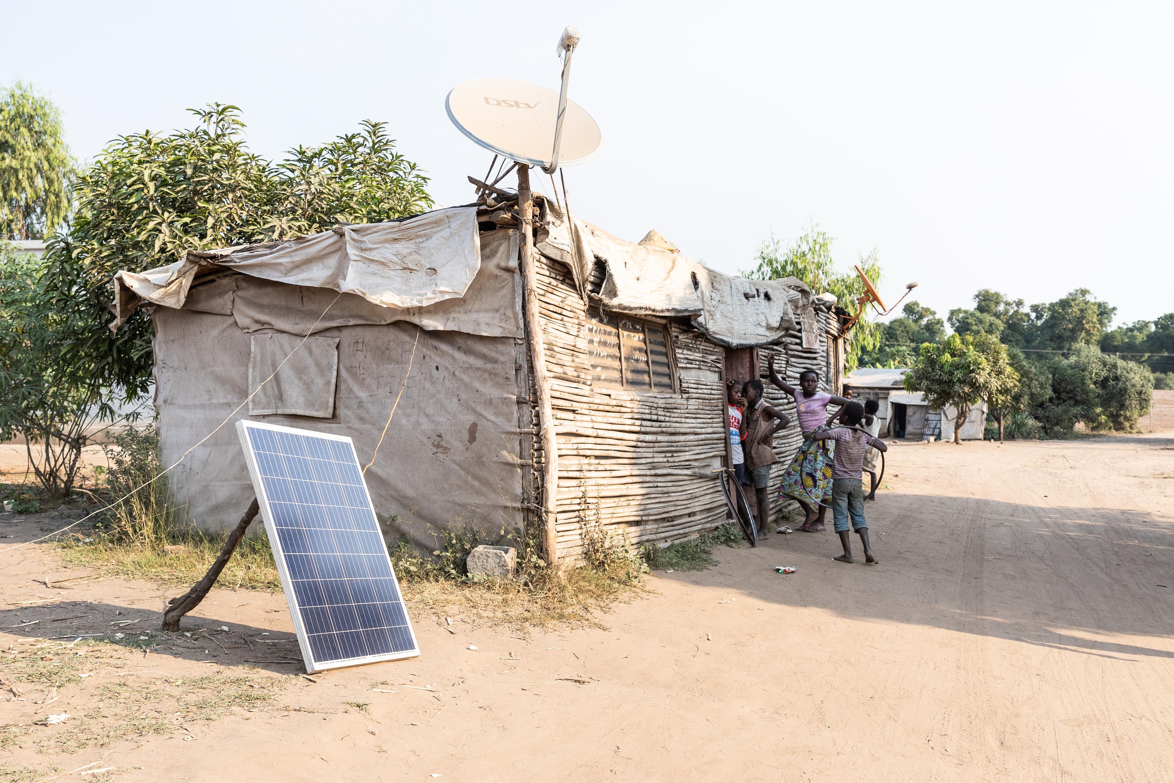 Solar panel in refugee context