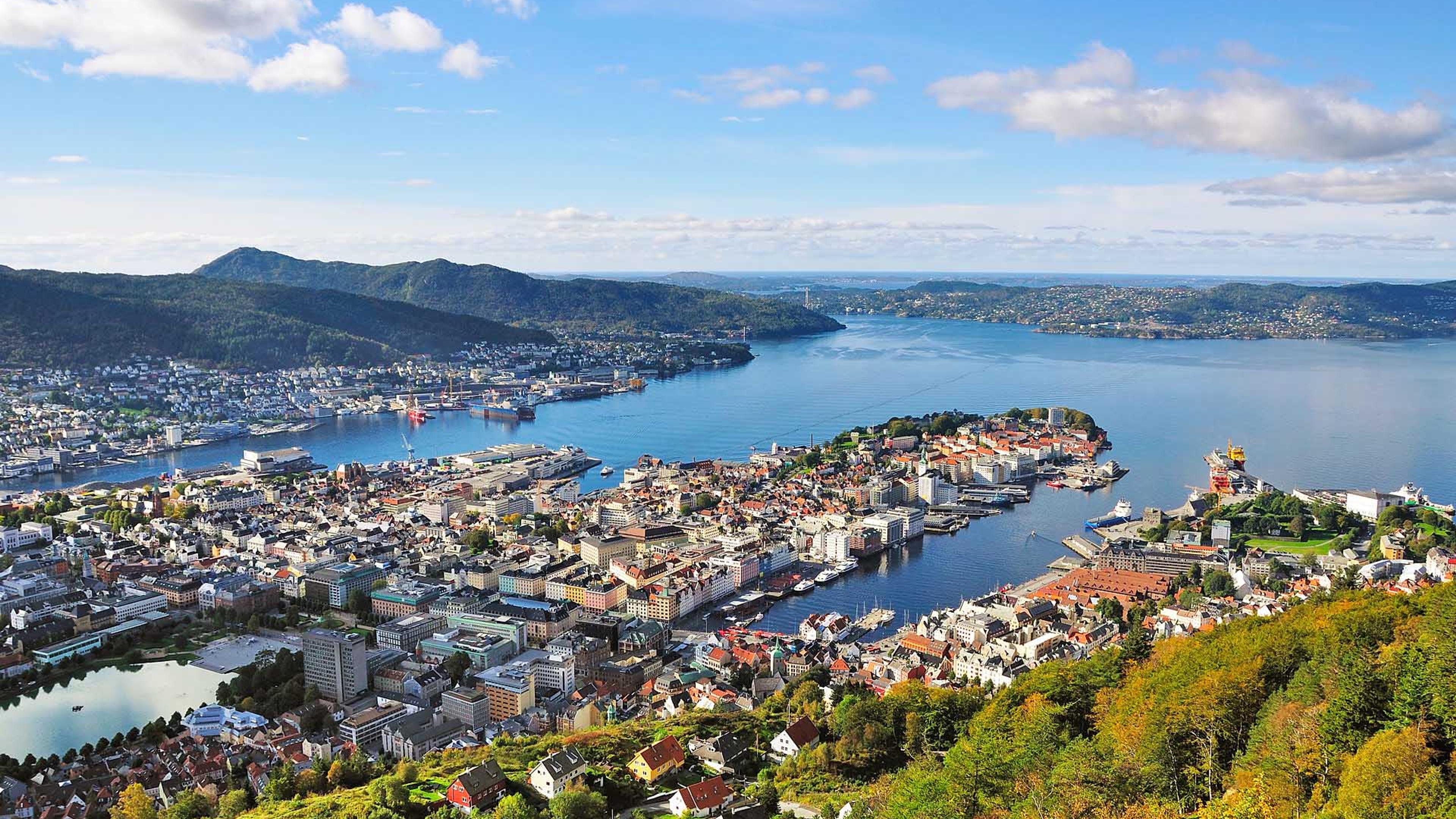 Utsikt over Bergen fra Fløyfjellet