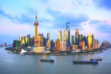 Fargerikt bilde av Sanghai i Kina fra oven