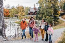 Women with kids at Maihaugen in Lillehammer