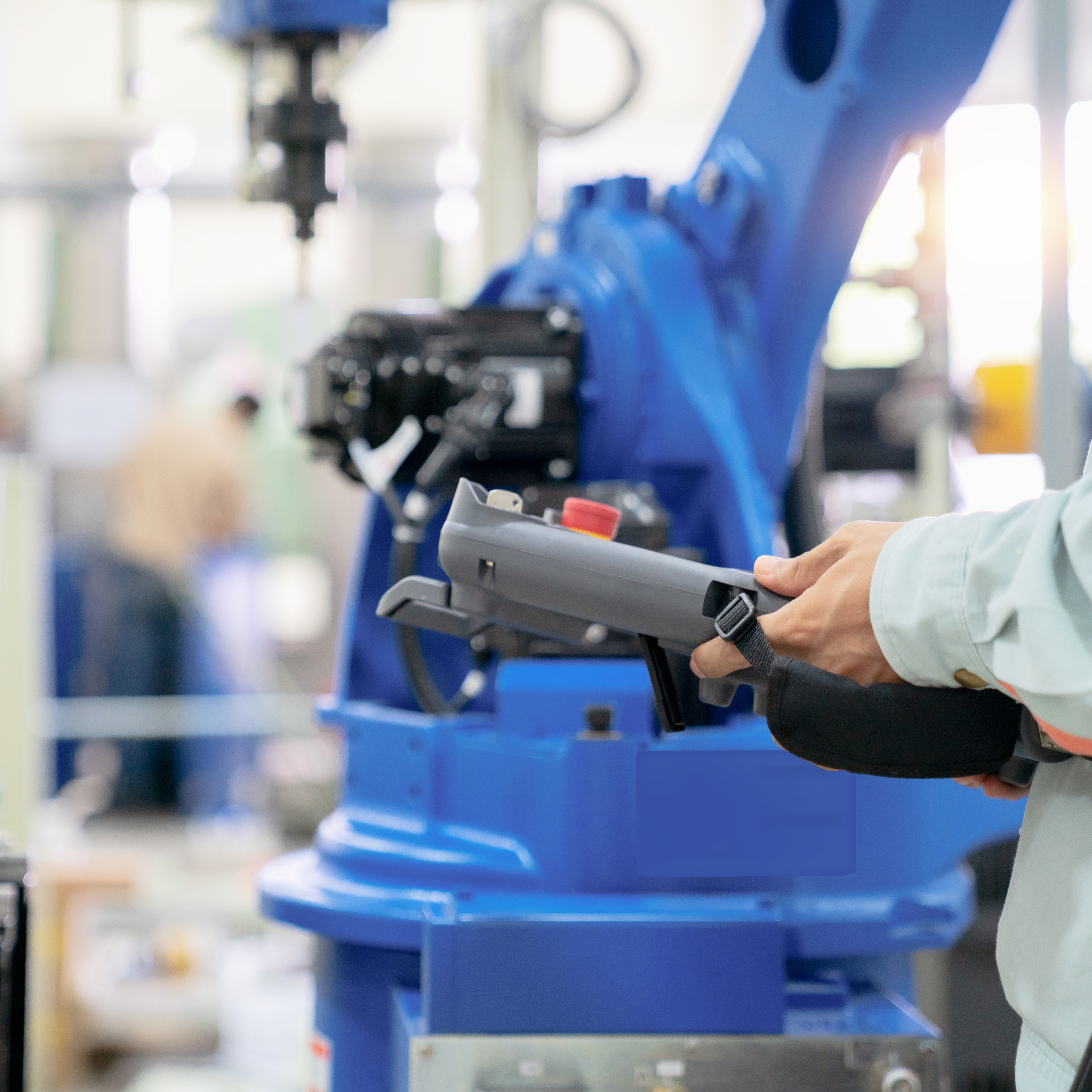 A remote control for lifting tool