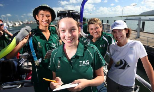 Trinity Anglican School Students Help Reef Blitz Studies off Cairns