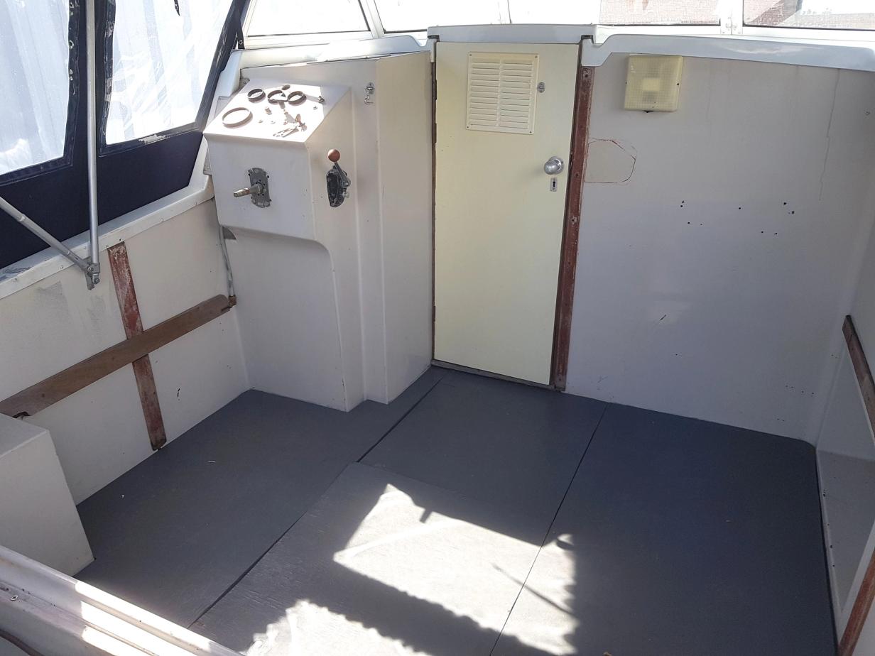 Elysian 27 Boat For Sale