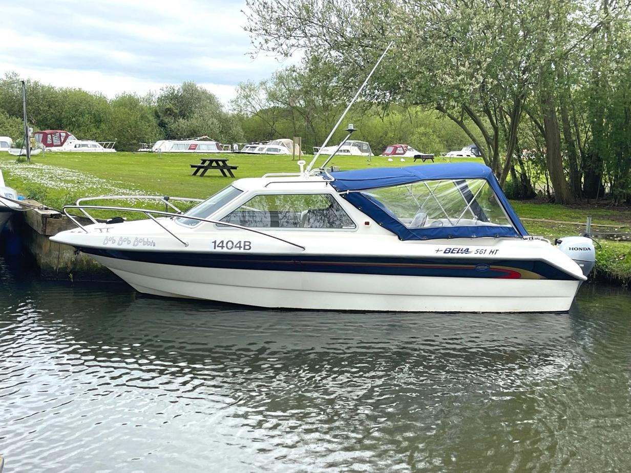 Bella 561 Boat For Sale