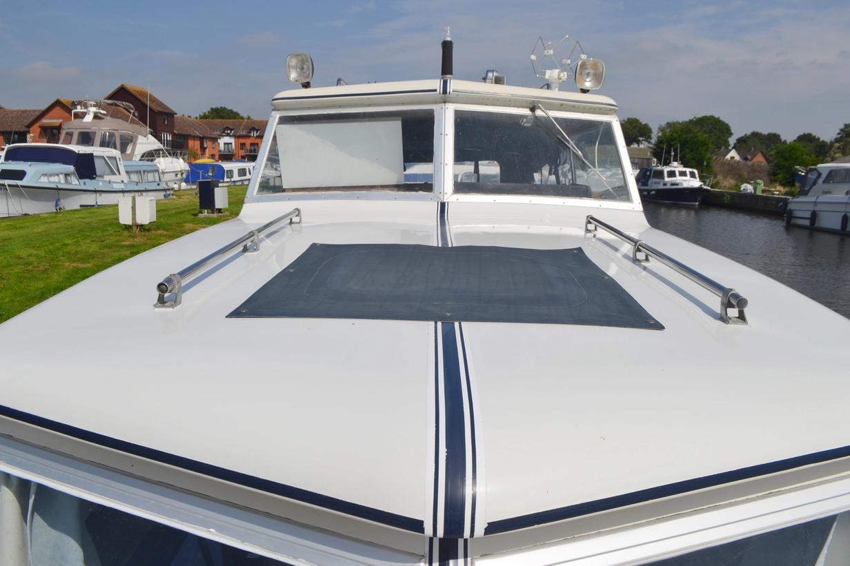 Erne Craft Isis 700 For Sale