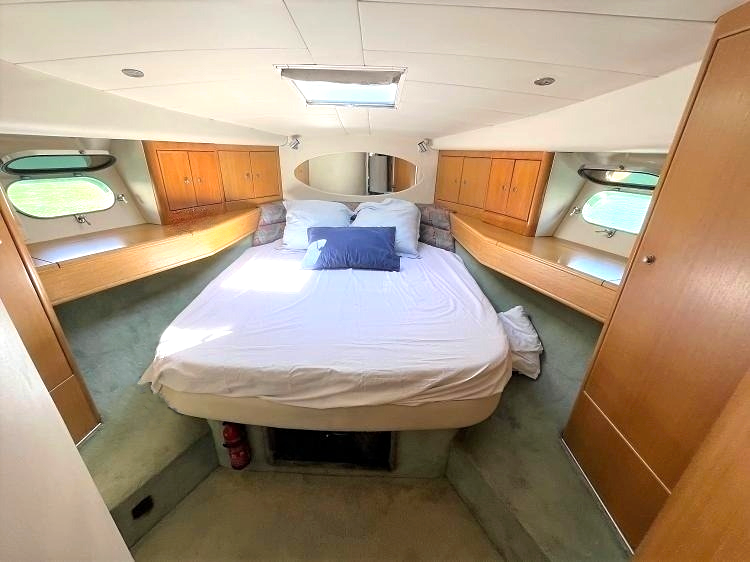 Princess 470 Flybridge For Sale