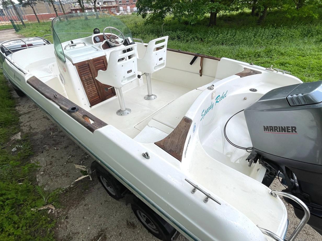 Jeanneau Cap Camarat 625 Boat For Sale