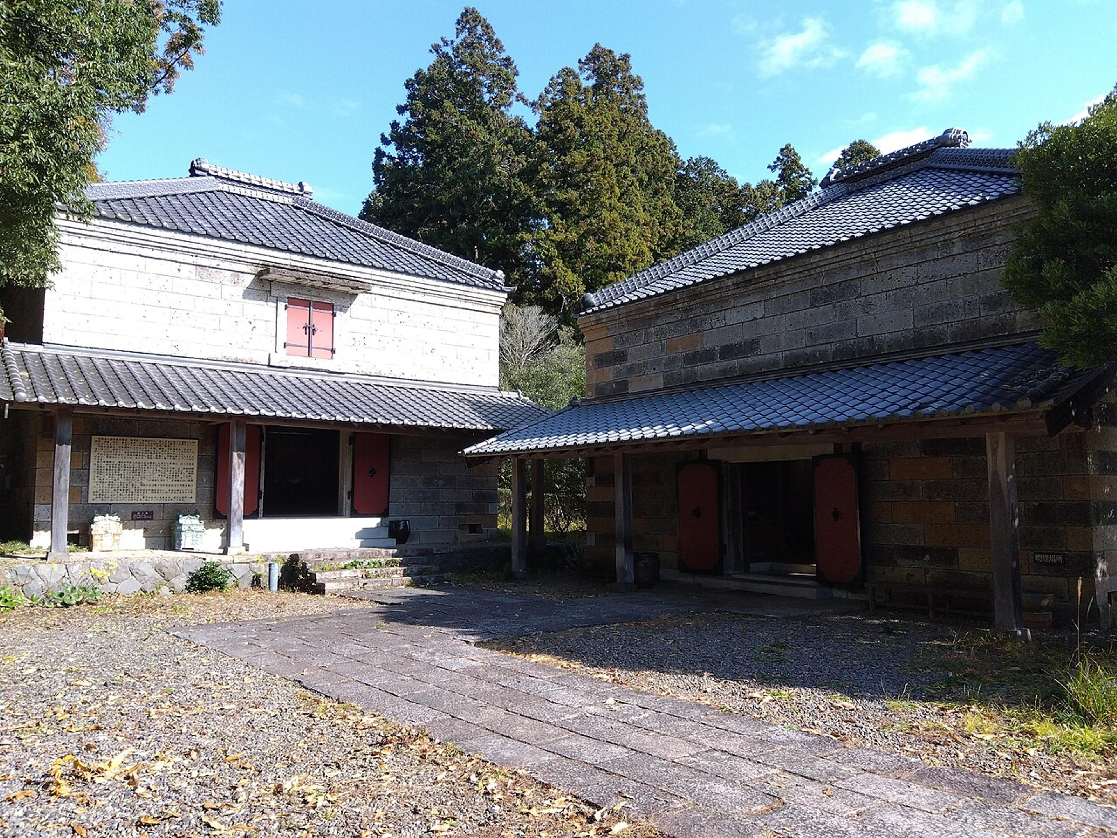 Mashiko Pottery Road