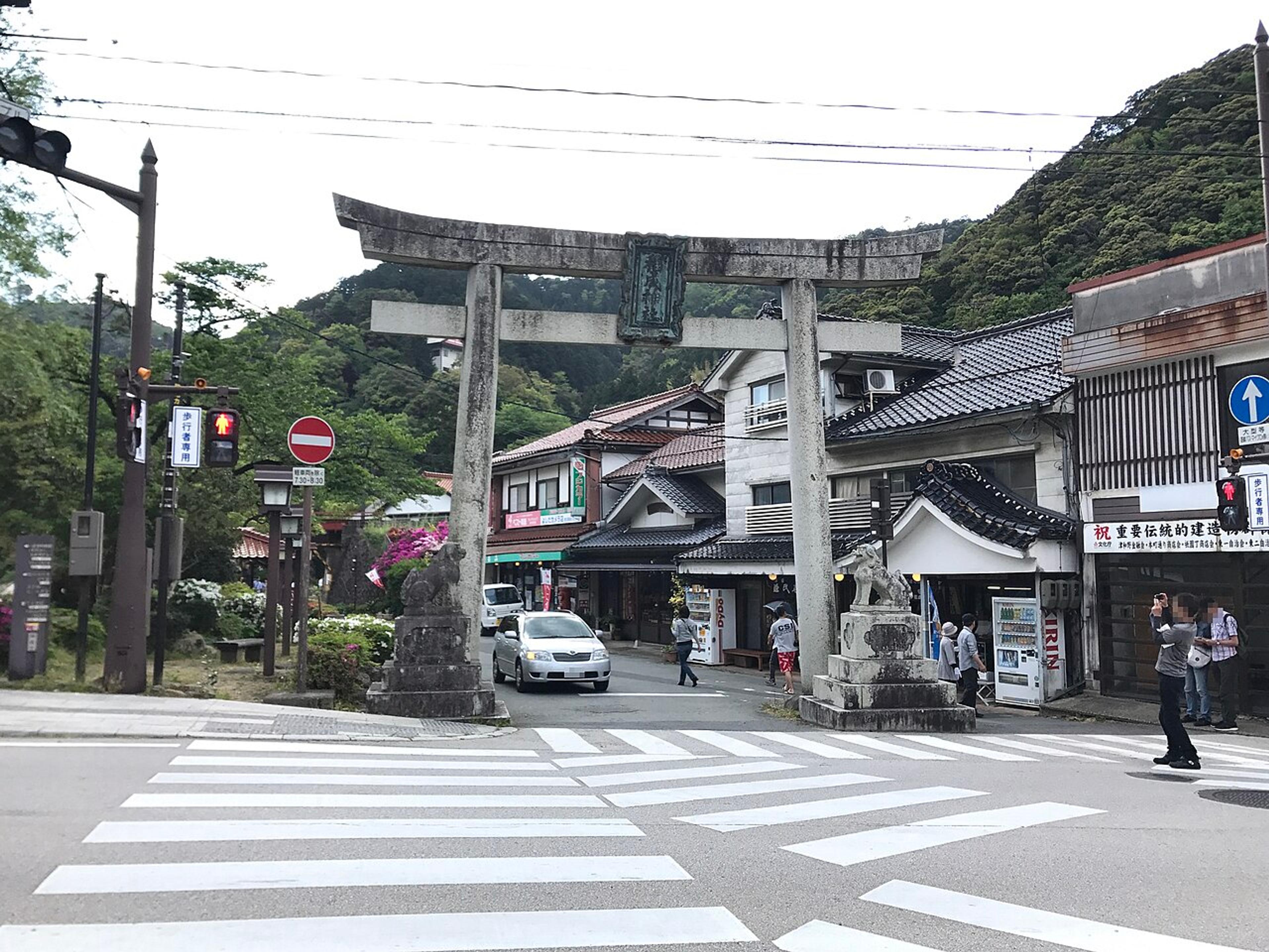 Tsuwano & Hagi: Castle Towns Time Forgot