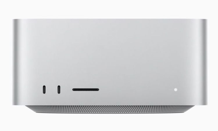 Mac Studio M2 - The Distance