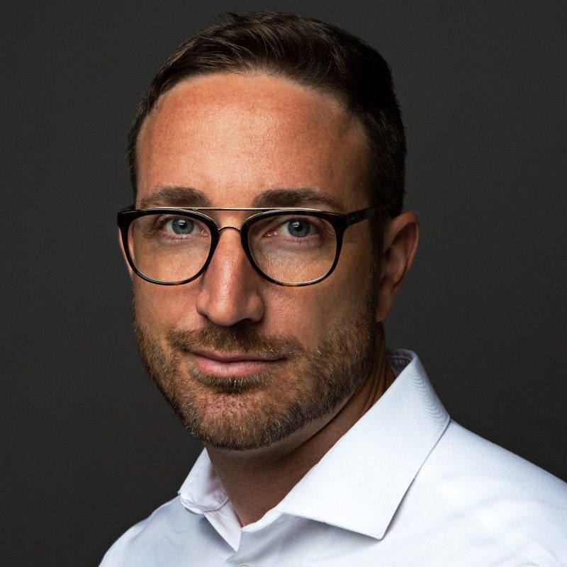 Photo of Zachary Barnett